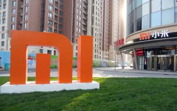 Xiaomi-regala-1000-acciones-a-todos-sus-empleados-en-China,-luego-de-entrar-en-la-lista-Fortune-500