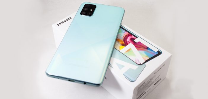 Review Galaxy A71